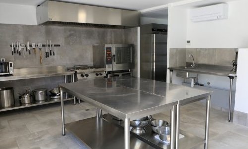 Location de notre Gîte entièrement équipé, cuisine professionnelle