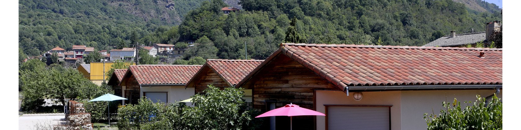 Nos chalets Nos Chalets disposent d'une belle surface et (...), Un cocon en Ariège : Authentique et calme